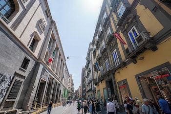 greros toledo h by clapa group dislocated hospitality
