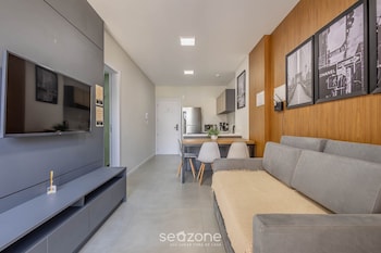 Your Exclusive Stay Just Steps From The Sea In Meia Praia - Ffs Ii,,2 star