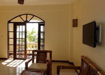 squares cafe and apartments