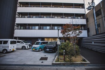 r residences namba south 1
