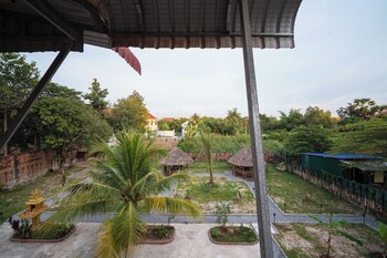 teko paradise and kitchen