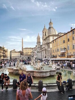 navona apartment