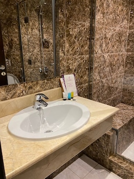 gardenia park quraish hotel