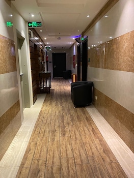 Gardenia Park Quraish Hotel,,2 star
