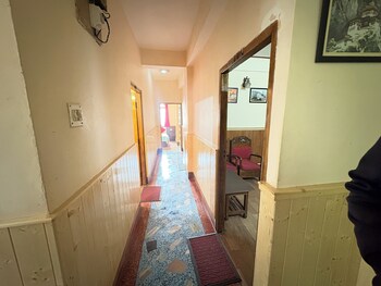 hotel snow view gangtok