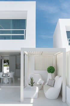 lagon life spirit design villas adults only
