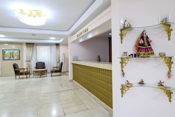 atropat palace hotel