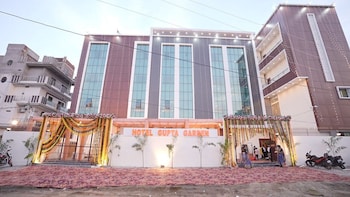hotel gupta garden