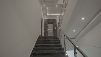 Hotel Gupta Garden,,3 star