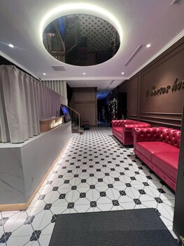 6 senses hotel