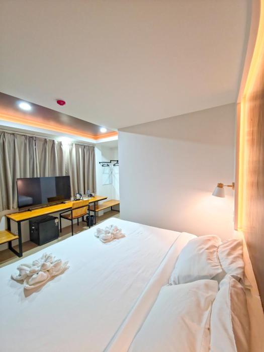 sandb hotel