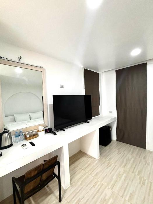 sandb hotel