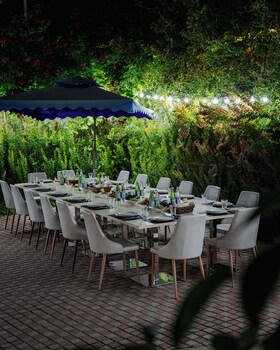 ilk inn hotel