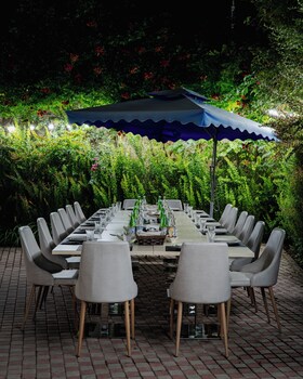 ilk inn hotel