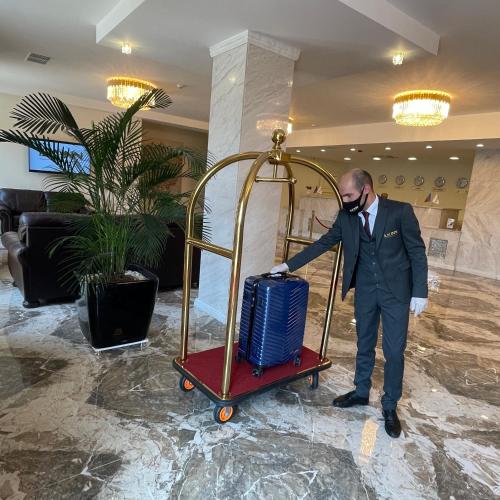 ilk inn hotel
