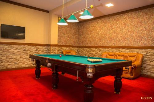 ilk inn hotel