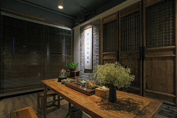 tea house inn west street yangshuo