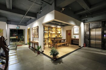 tea house inn west street yangshuo