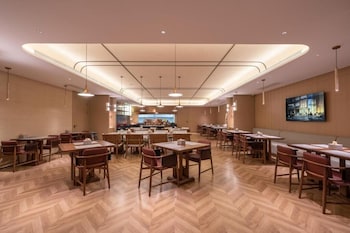 Elong Hotel Qingdao Golden Beach,,3 star