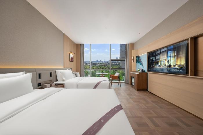 elong hotel qingdao golden beach