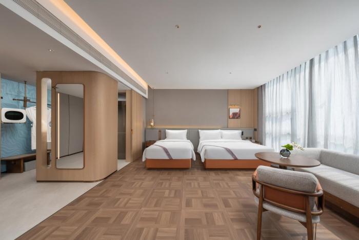 elong hotel qingdao golden beach