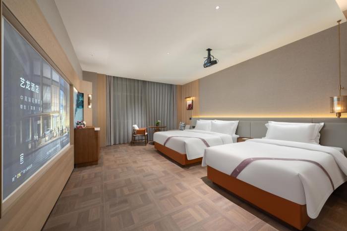 elong hotel qingdao golden beach