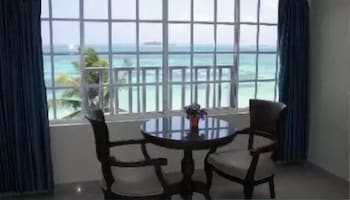hotel bahia sardina
