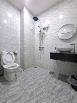lunaria group saigon loft stay