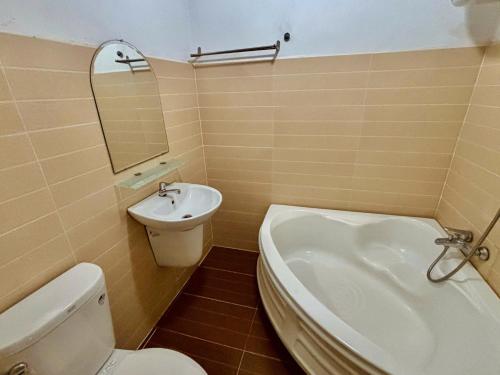 Lunaria Maison Japan Town Kitchen Suite,,3 star