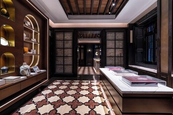 hotel banov townscape wuhan