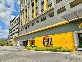 sunway grid residence by stayrene