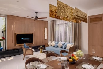 wyndhoian signature villas hoi an