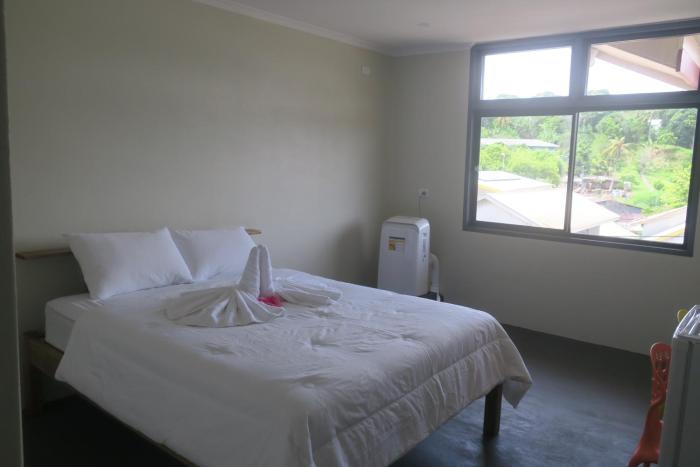 zaru hotel