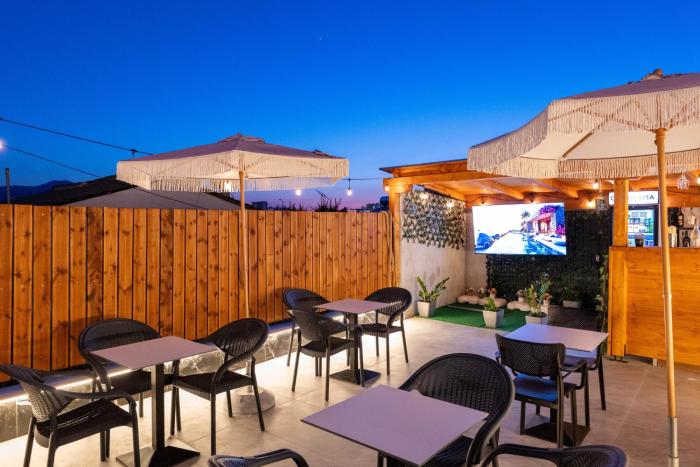 aeris sol ksamil free parking pool