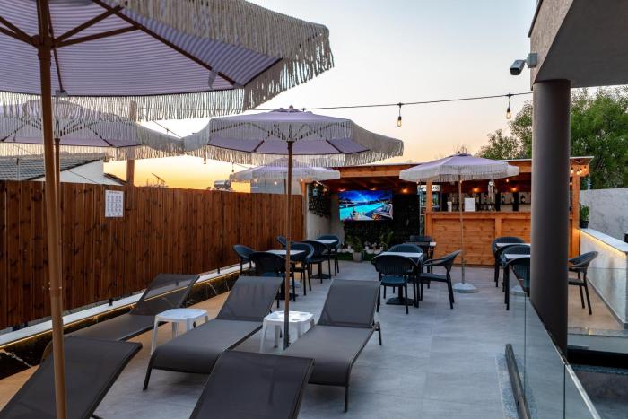 aeris sol ksamil free parking pool