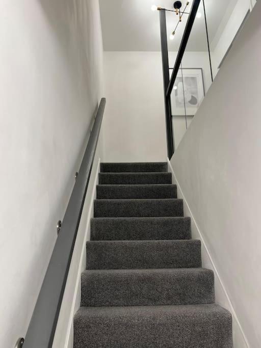 stunning 2 bed apart in the heart of aberdeen