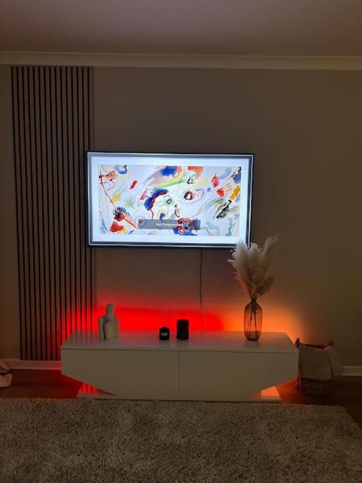 stunning 2 bed apart in the heart of aberdeen