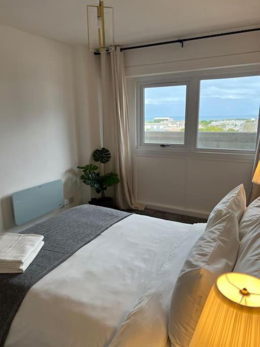 stunning 2 bed apart in the heart of aberdeen