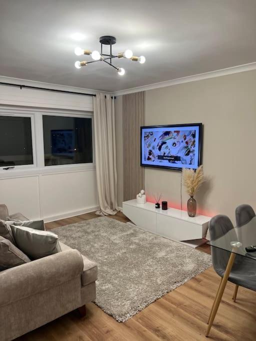 stunning 2 bed apart in the heart of aberdeen