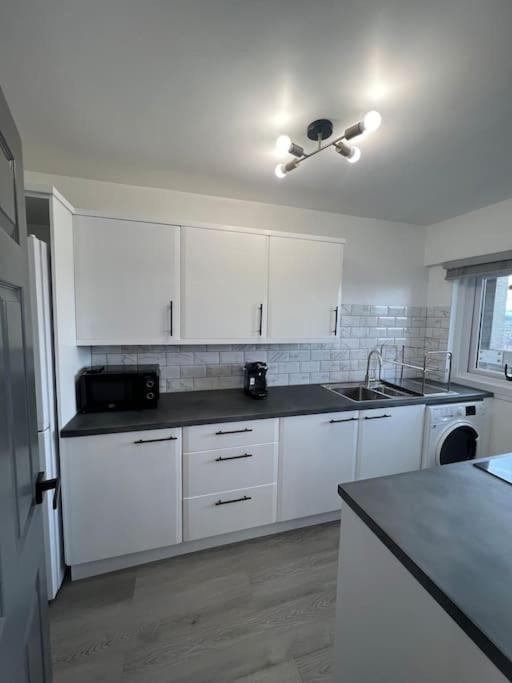 stunning 2 bed apart in the heart of aberdeen