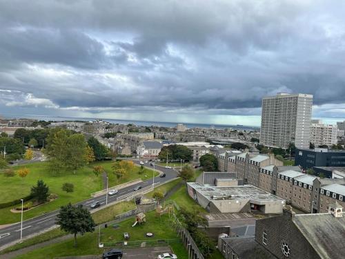 stunning 2 bed apart in the heart of aberdeen