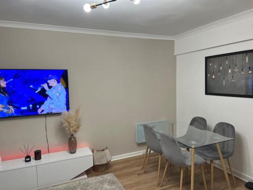 stunning 2 bed apart in the heart of aberdeen