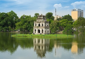 serene old quarter centre hotel ha noi