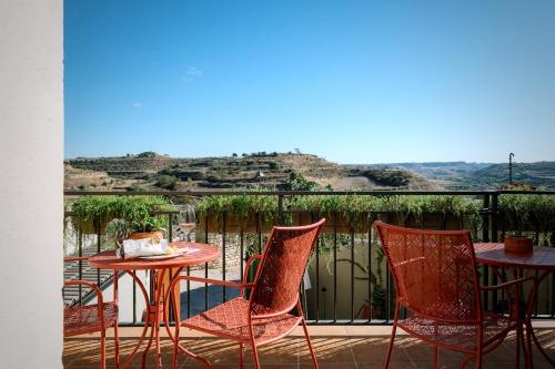 hotel boutique calagneta art i vi