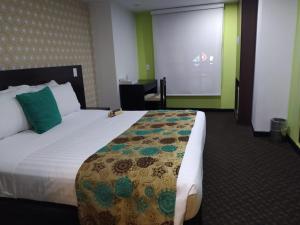 Hotel Castellana 95,Bogota>>Barrios Unidos,3 star