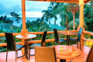 hotel casa chameleon mal pais adults only