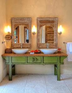 hotel casa chameleon mal pais adults only