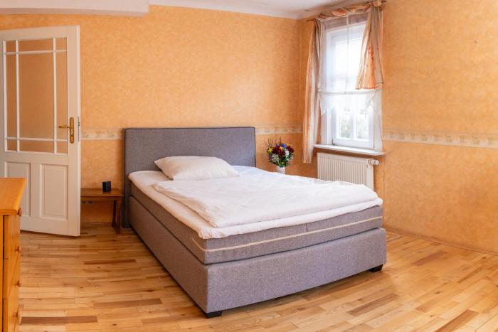 hotel waldhaus waltershausen