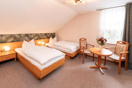 hotel waldhaus waltershausen
