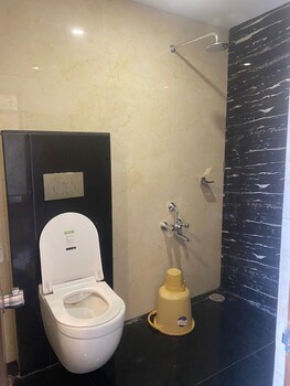 kinara executive lodge